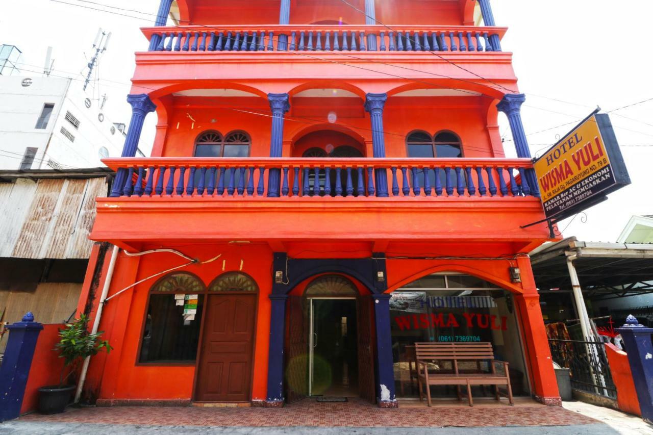 Hôtel Wisma Yuli Syariah à Medan Extérieur photo