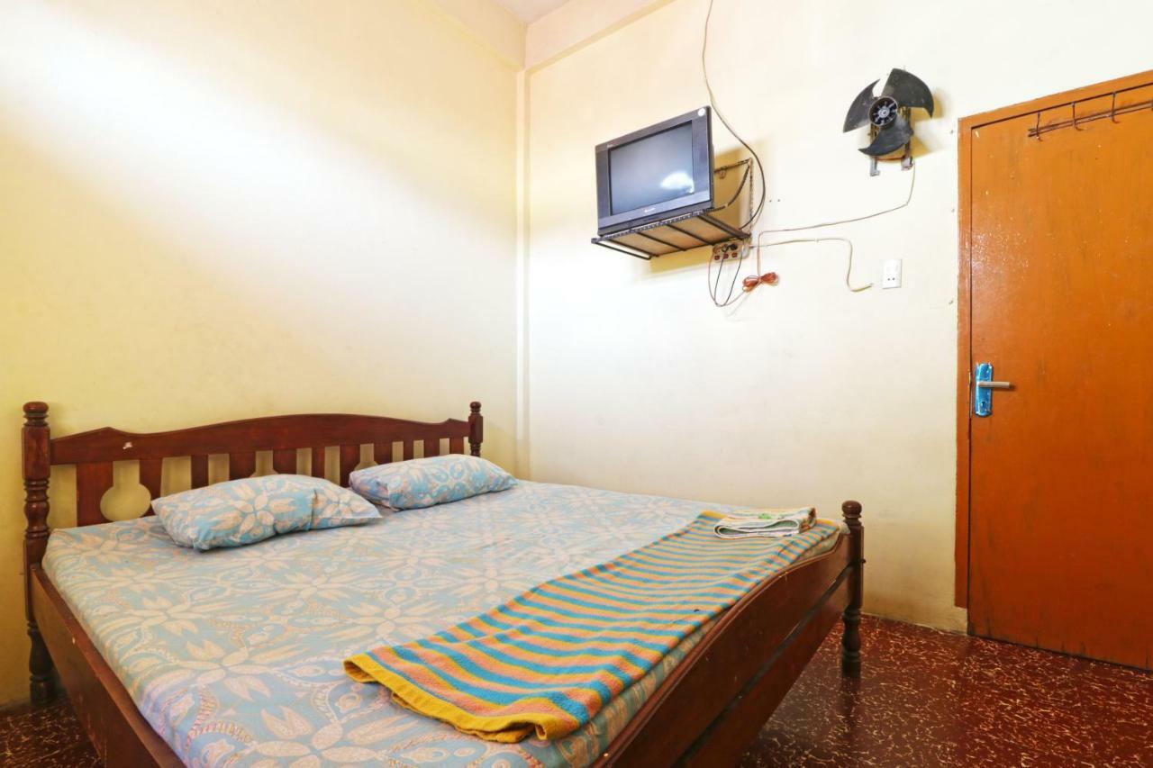 Hôtel Wisma Yuli Syariah à Medan Extérieur photo